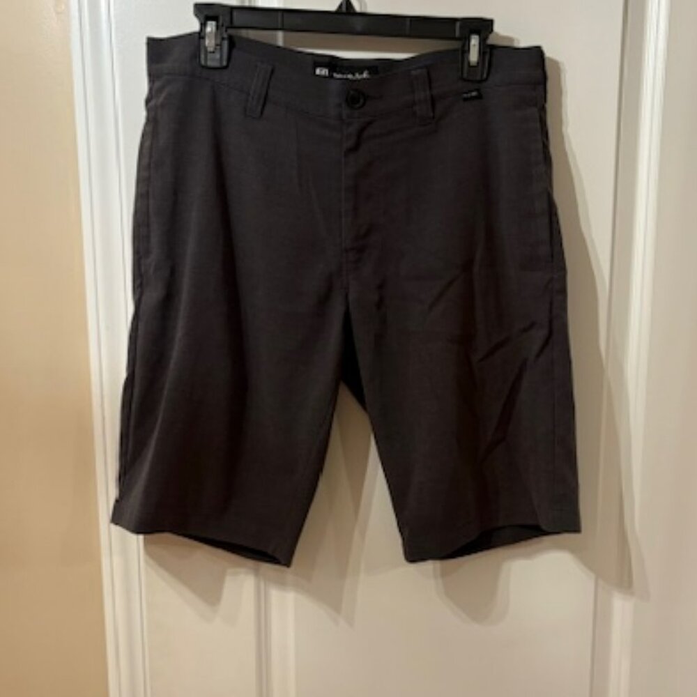 Travis Mathew Mens Golf Shorts